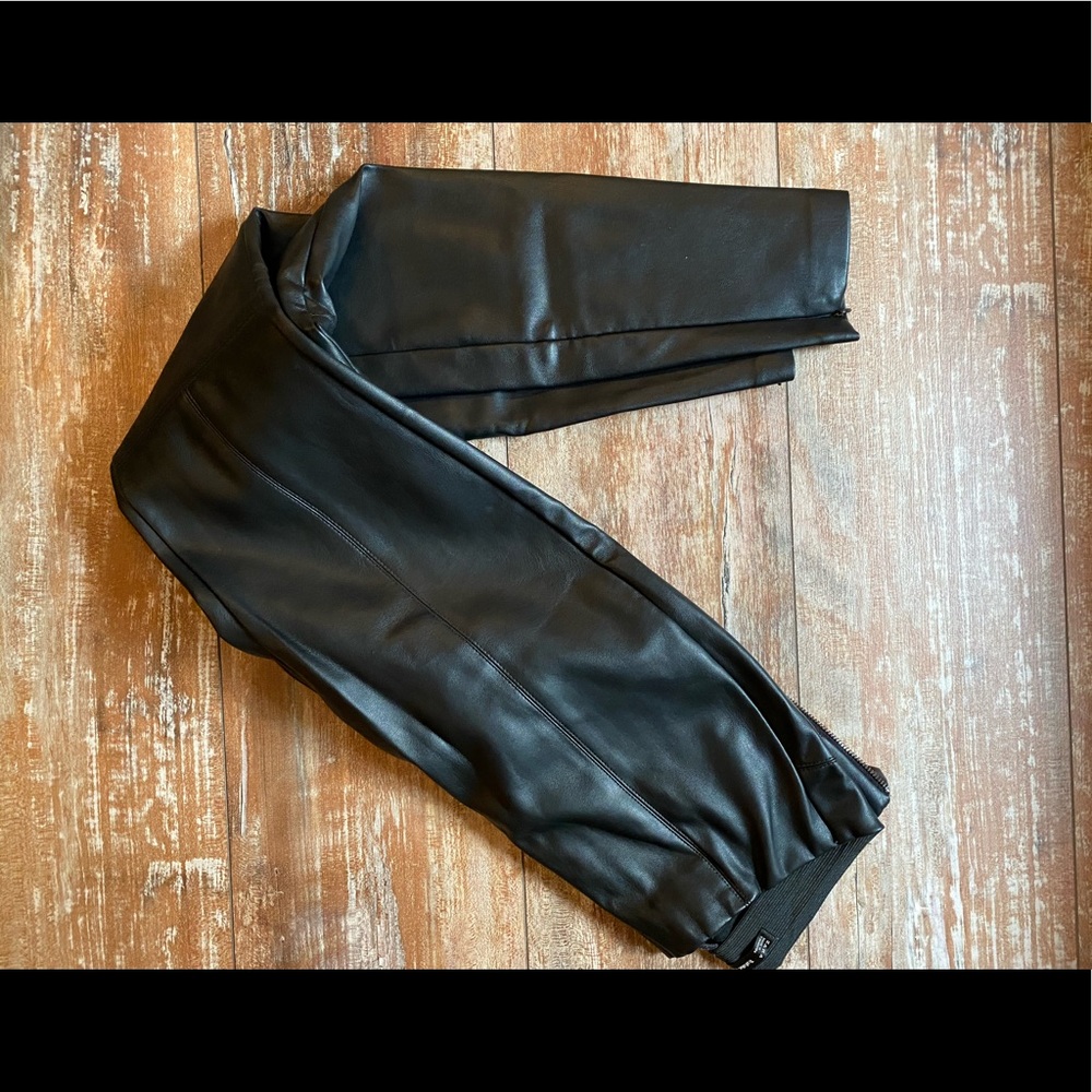 Leather leggings
